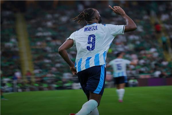 بيراميدز يحقق إنجازاً تاريخياً ويتوج بلقب بطل نصف العالم